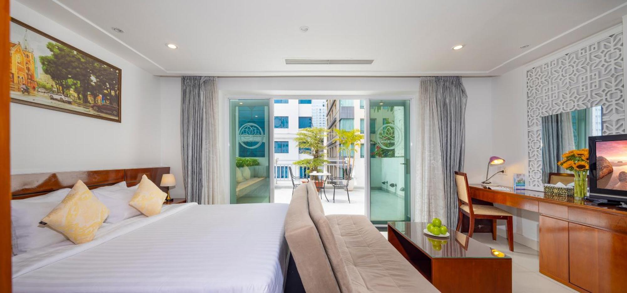 White Lotus Hotel Saigon Хошимин Экстерьер фото
