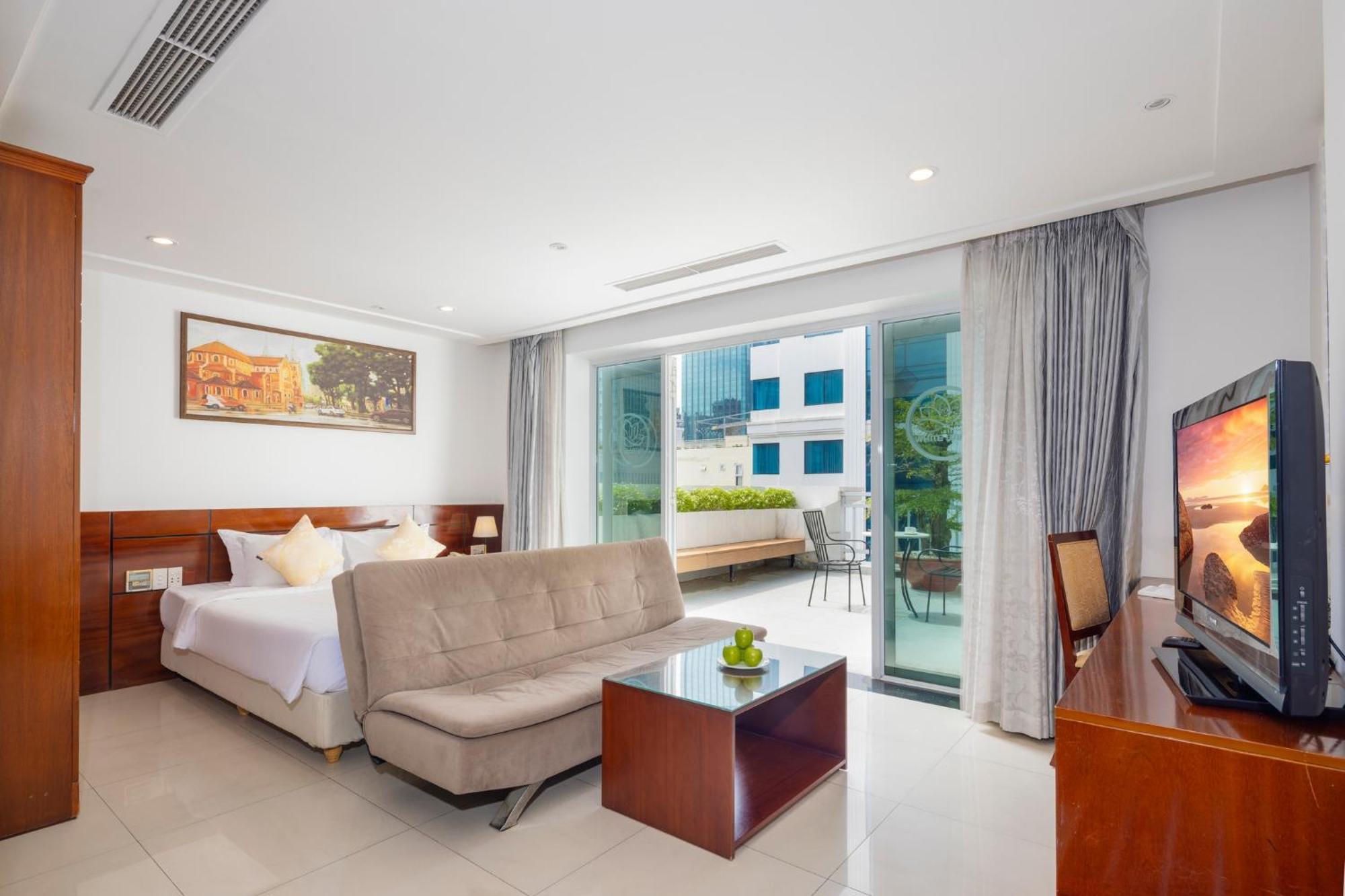 White Lotus Hotel Saigon Хошимин Экстерьер фото