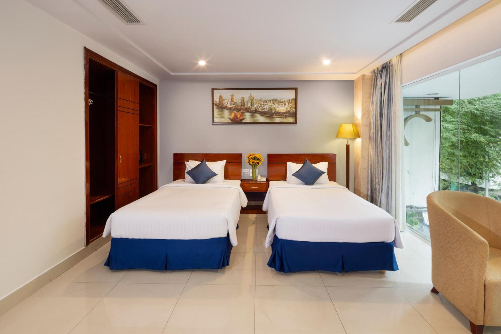 White Lotus Hotel Saigon Хошимин Экстерьер фото