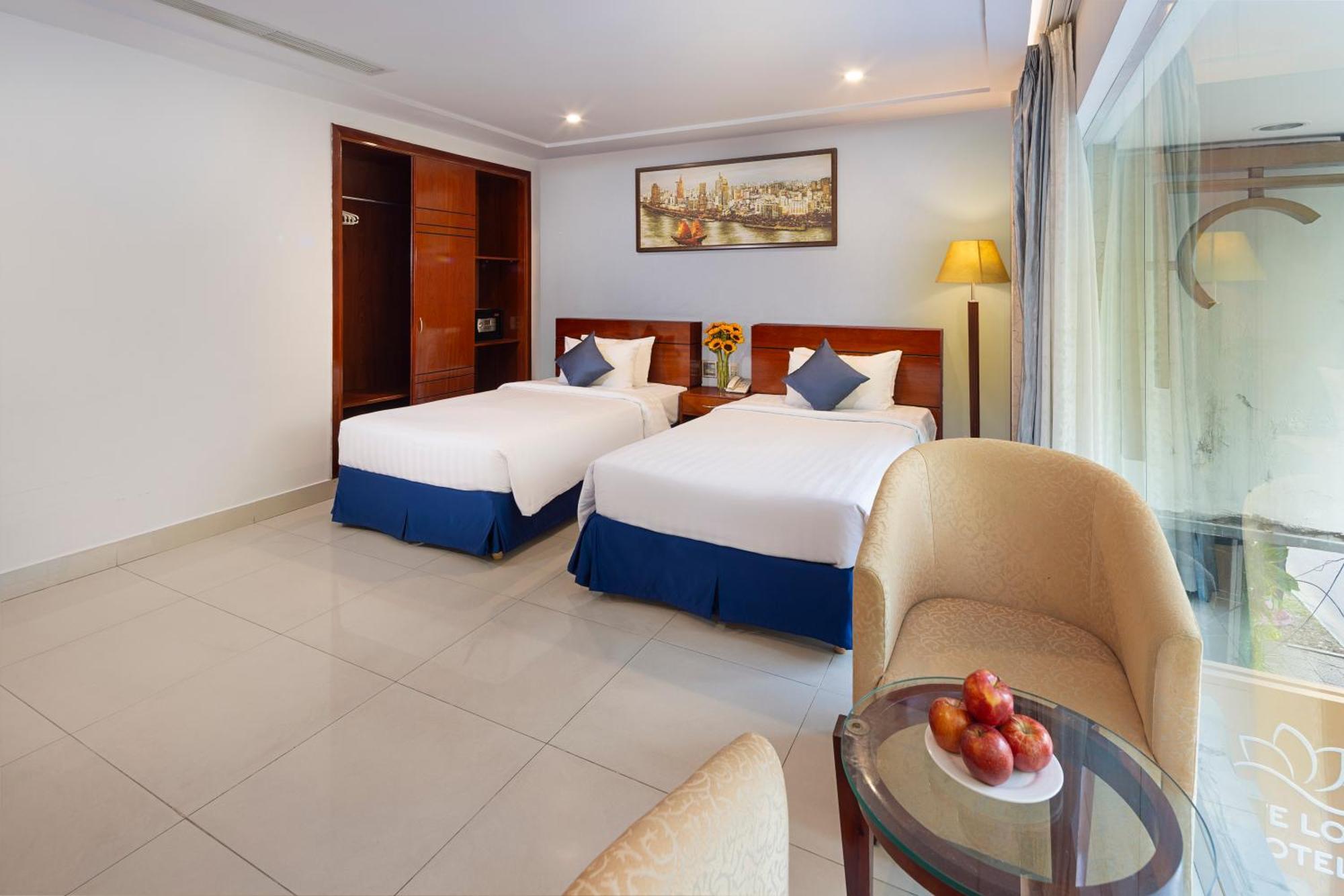 White Lotus Hotel Saigon Хошимин Экстерьер фото